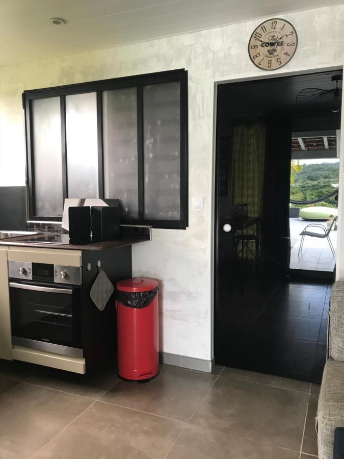 Grand T2 Tout Confort , Emplacement Ideal Riviere-Salee Extérieur photo